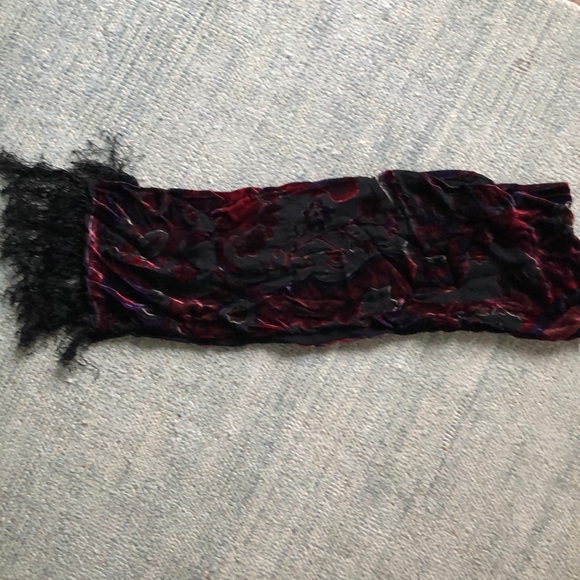 Women’s dress scarf - Picture 1 of 2